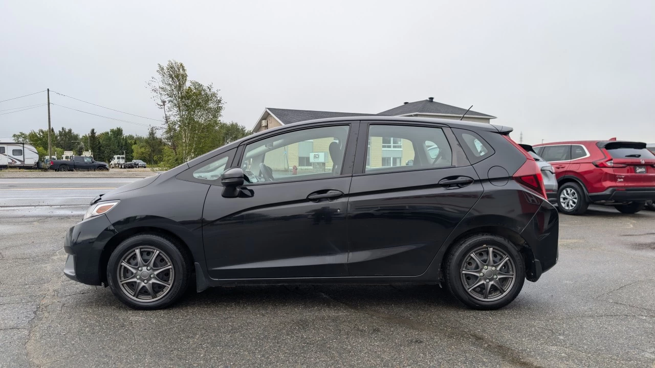 2015 Honda Fit LX Image principale