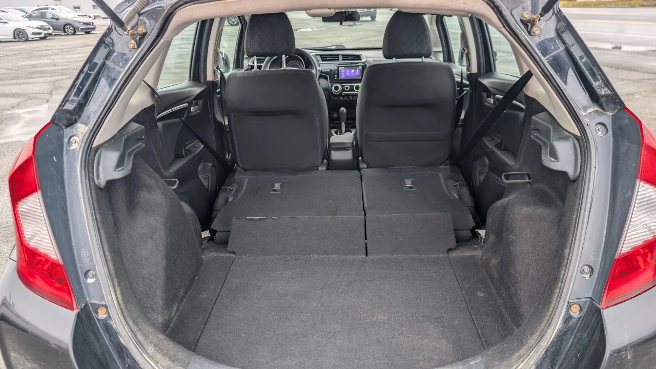 2015 Honda Fit LX Image principale