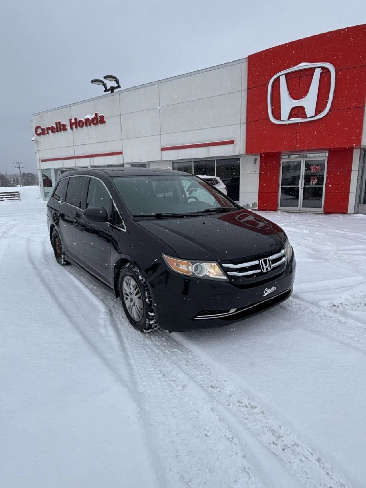 2016 Honda Odyssey LX Main Image