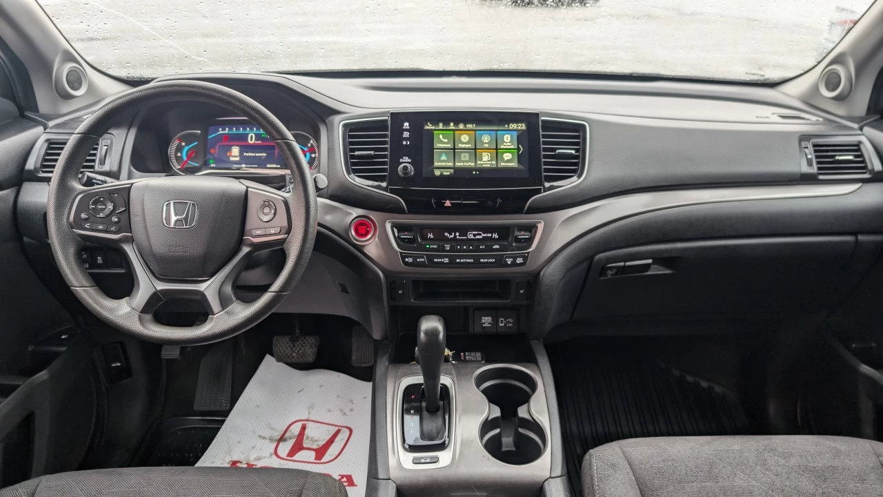 2020 Honda Pilot LX Main Image