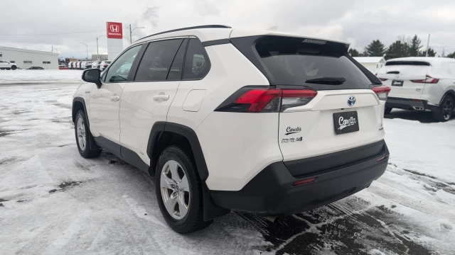 Toyota RAV4 Hybrid LE 2019