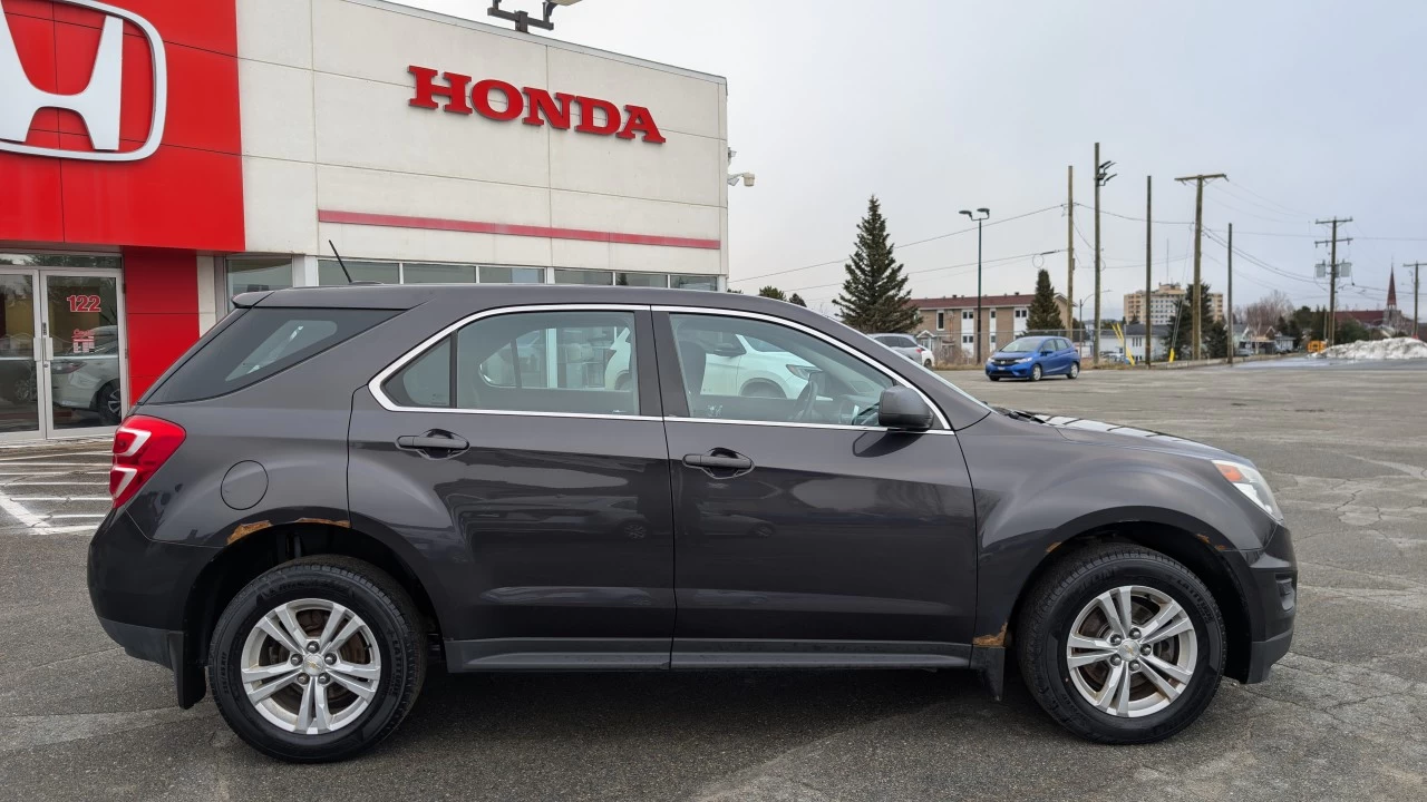 2016 Chevrolet Equinox LS Image principale