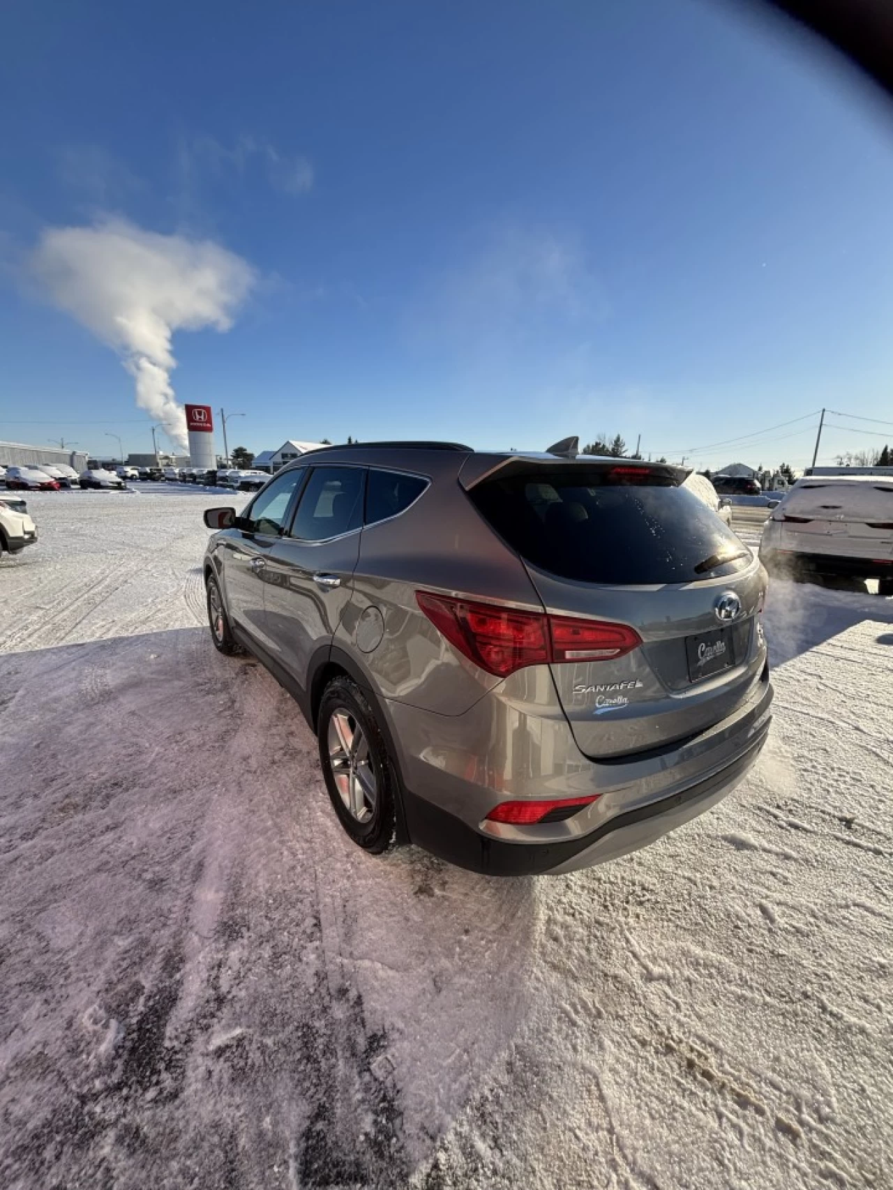 2017 Hyundai Santa Fe Luxury Main Image