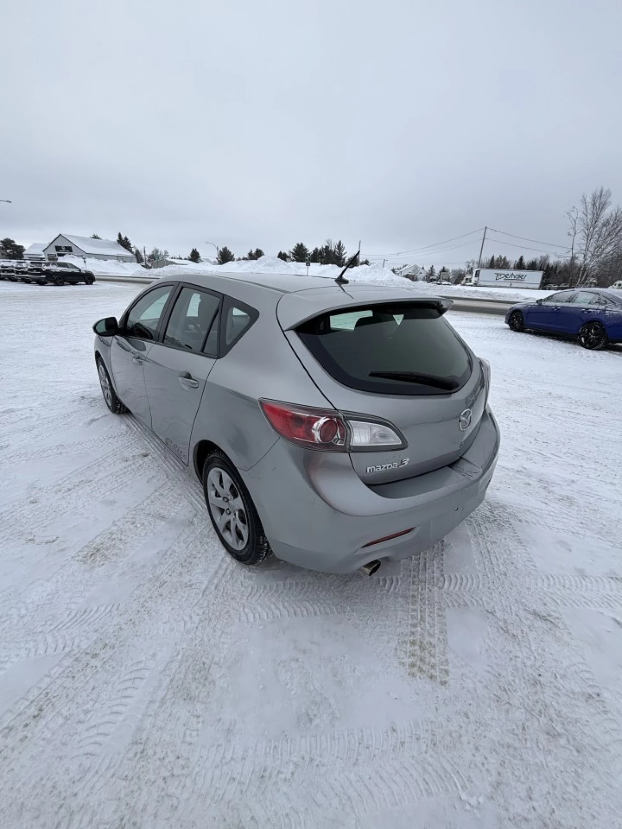 2013 Mazda 3 Sport GX Image principale