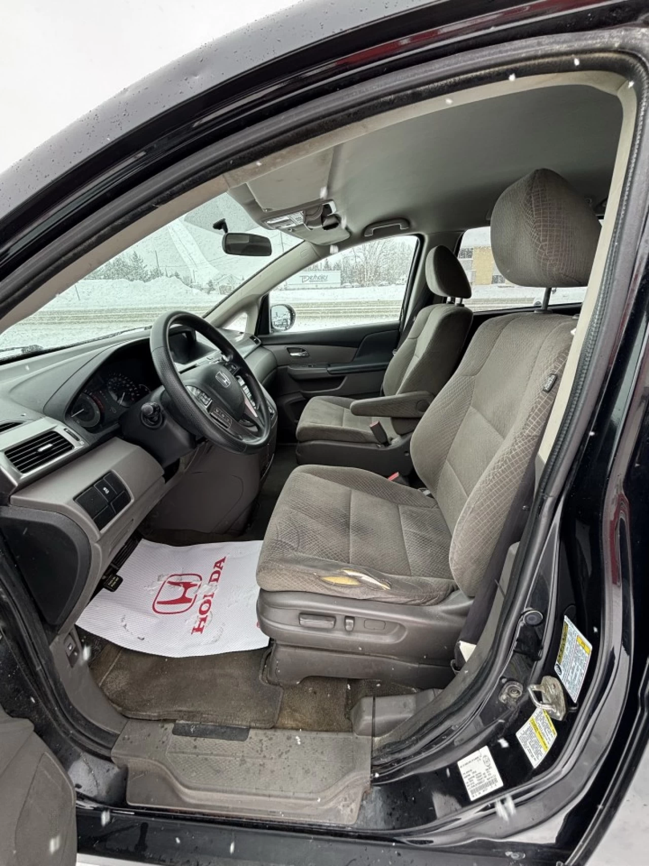 2016 Honda Odyssey LX Main Image