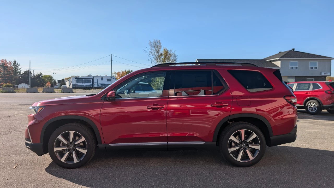 2025 Honda Pilot Touring Image principale