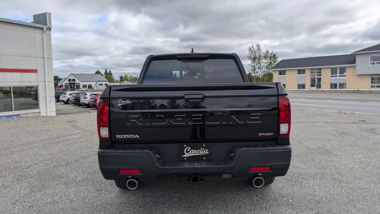 2025 Honda Ridgeline Sport Main Image