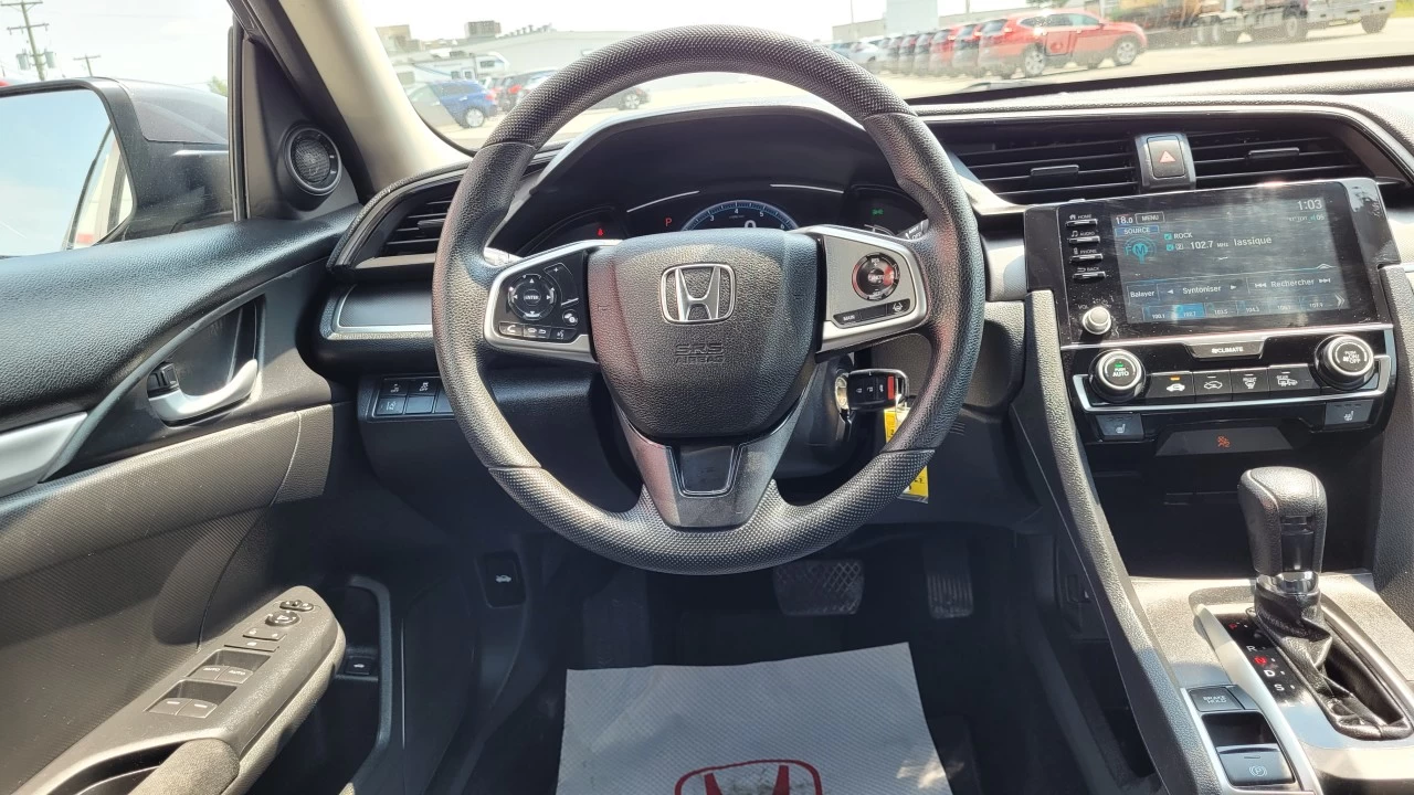 2019 Honda Civic LX Image principale