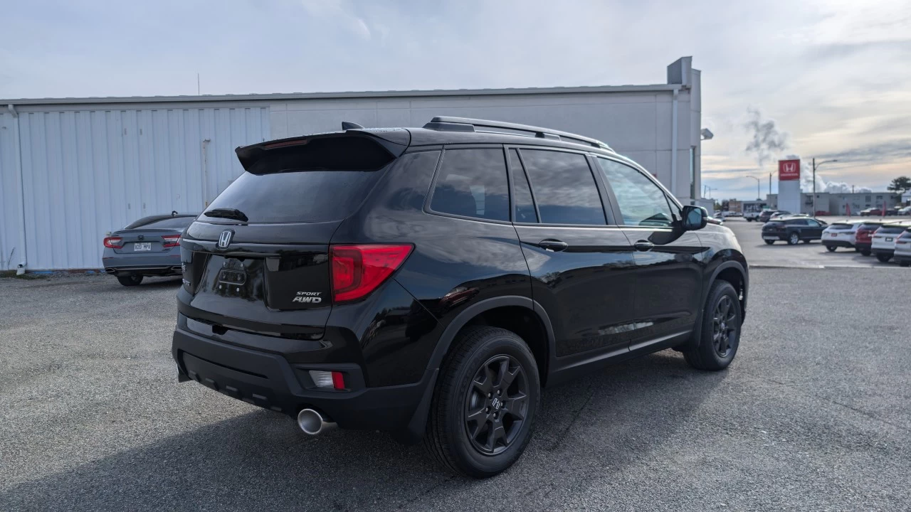 2025 Honda Passport Sport Main Image