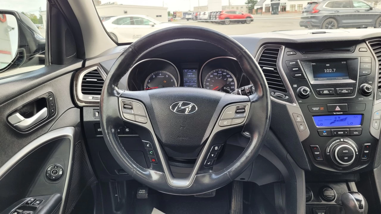 2016 Hyundai Santa Fe XL Luxury Image principale