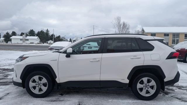 Toyota RAV4 Hybrid LE 2019