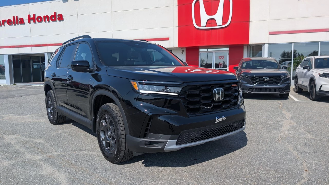 2025 Honda Pilot TrailSport Main Image