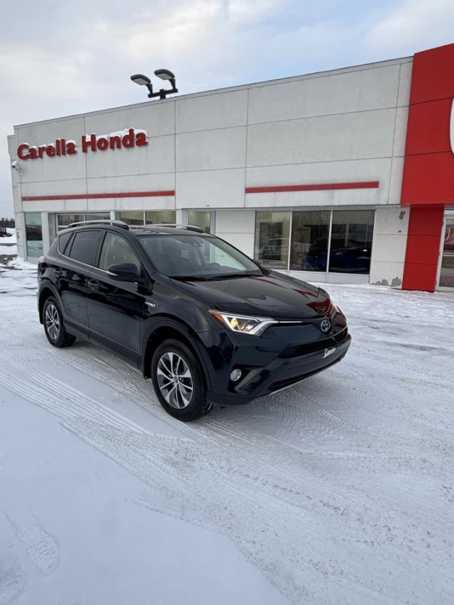 Toyota RAV4 XLE 2017